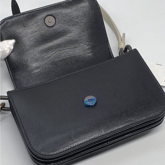 Bottega Veneta Doppia Leather Shoulder Bag Mini - Picture 8 of 13